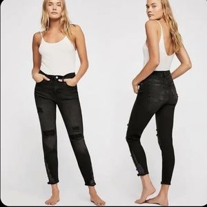 We The Free People About A Girl High-Rise Skinny Jeans ripped distressed 29